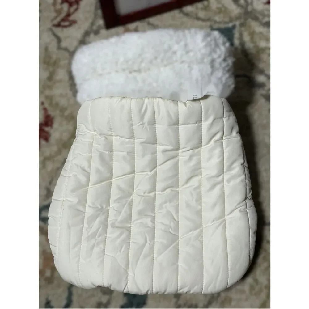 Kimpets Cream Quilted Sherpa-Trim Pet Neat with Bear Patch Kitty Sleeping Bag